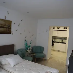 Apartment Nest, Laibach